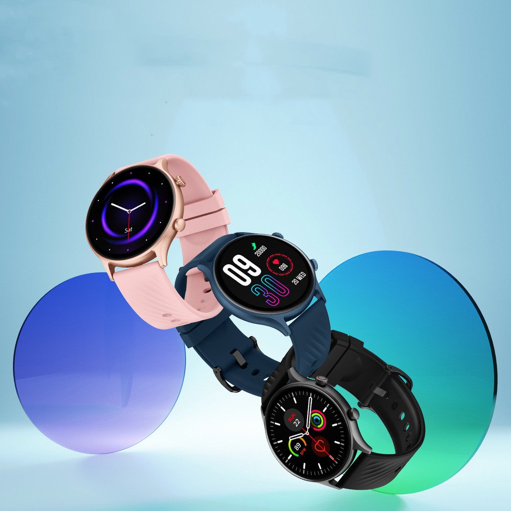 Bluetooth Smartwatch with Heart Rate and Fitness Mode